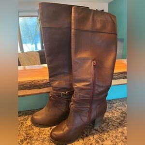Burgundy. Heeled. Leather boots. Size 7.5.